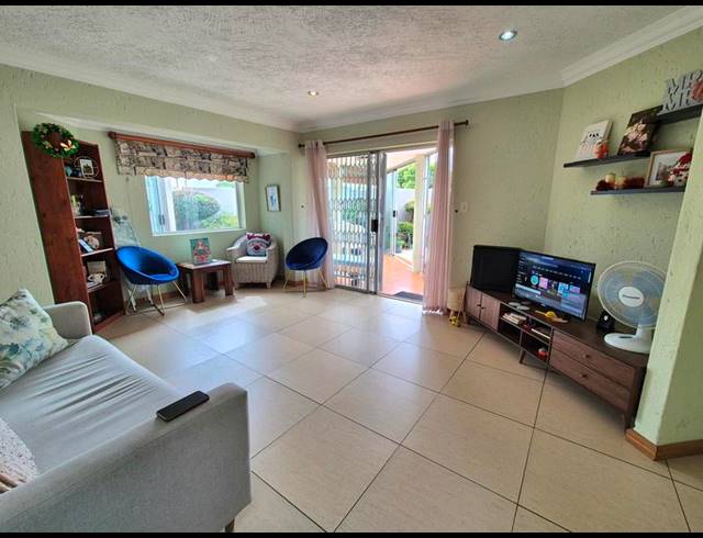 3 BEDROOM CLUSTER FOR SALE IN BEYERS PARK